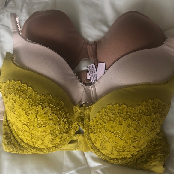 Victoria's Secret Other - 3 Victoria's Secret bras